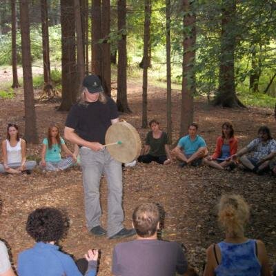 Meditace-Hostýnské vrchy.Pracujime v jednom z energetických ohnisek uprostřed lesa