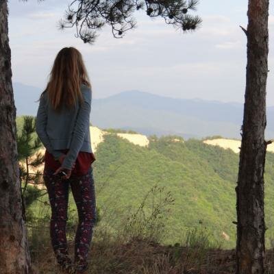 Pohled do krajiny po meditaci.